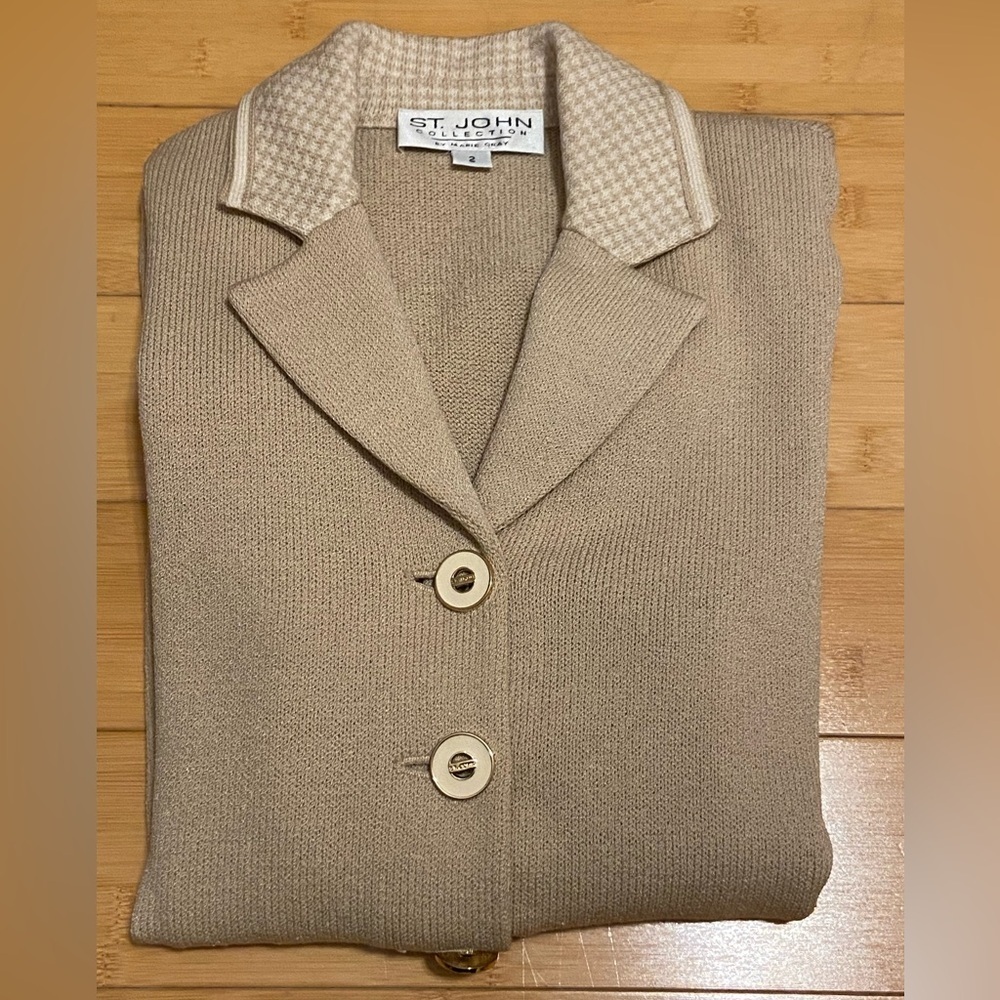 St. John Collection Neutral Beige Knit Jacket Quiet Luxury Size 2 - Picture 14 of 14